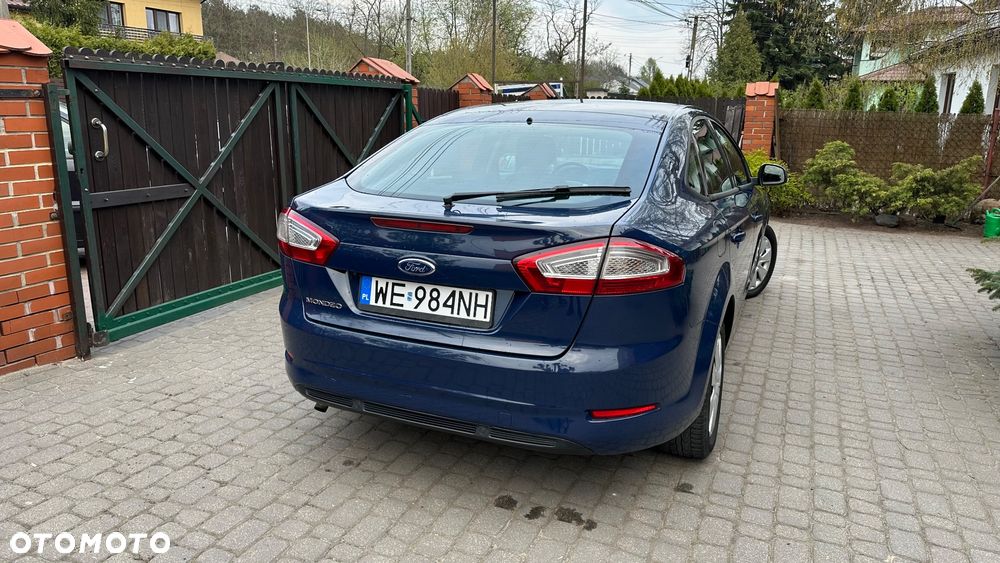 Ford Mondeo - 10