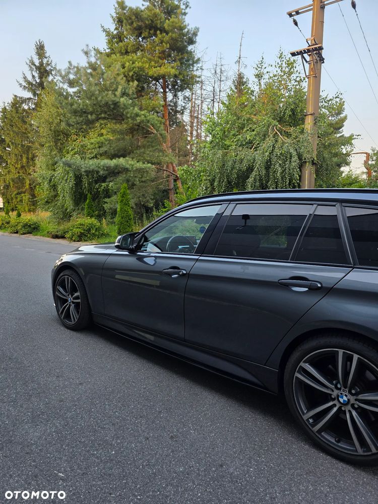 BMW Seria 3 340i xDrive Edition M Sport Shadow - 4