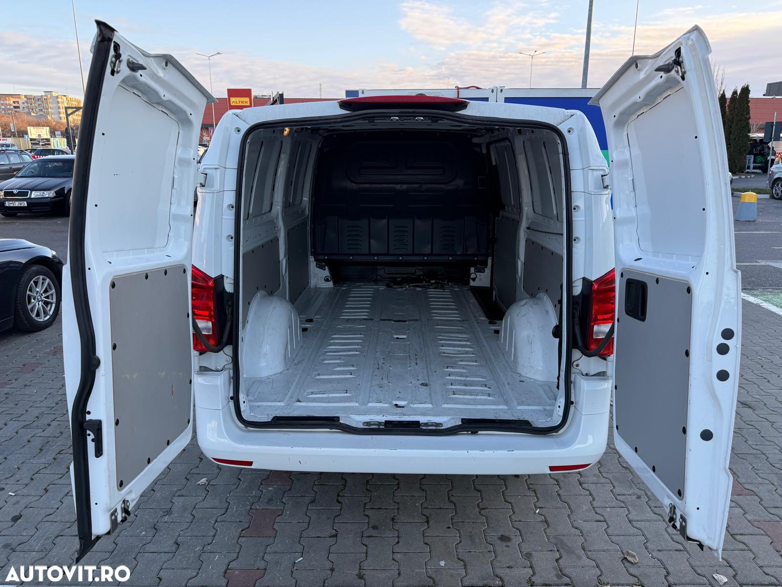 Mercedes-Benz Vito - 8
