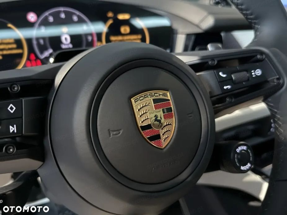 Porsche Cayenne Black Edition - 11