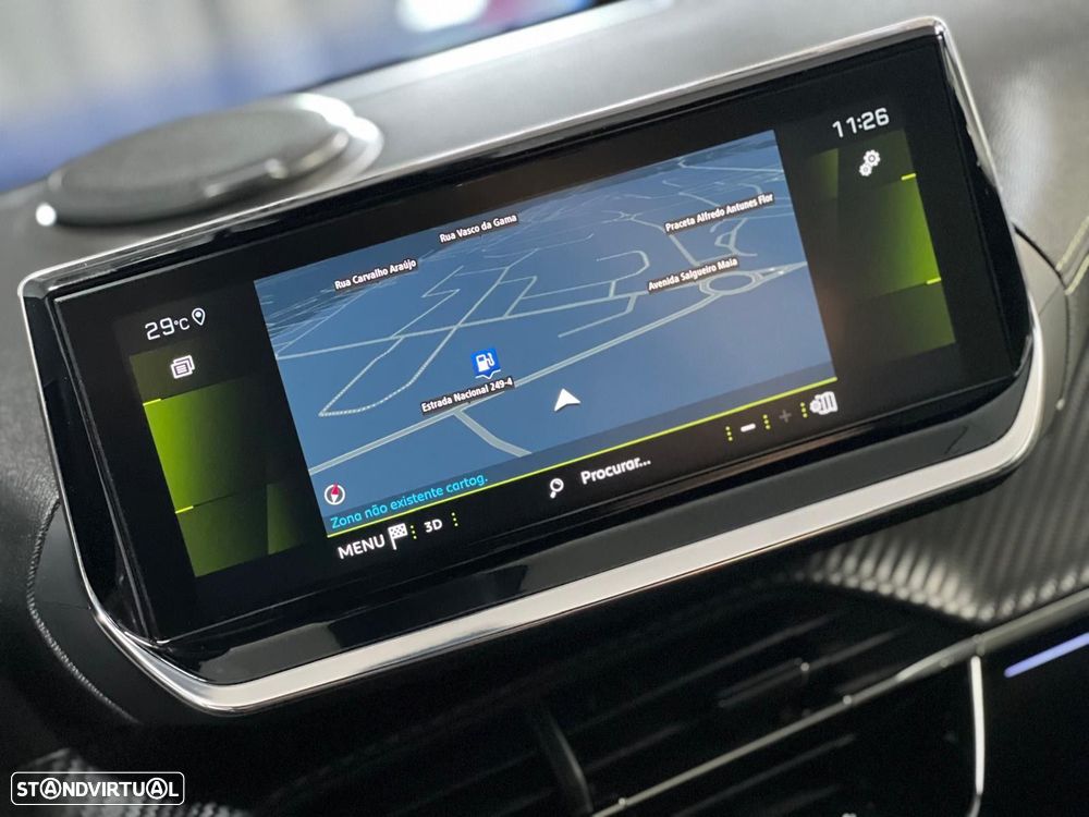 Peugeot 2008 1.2 PureTech GT EAT8 - 11