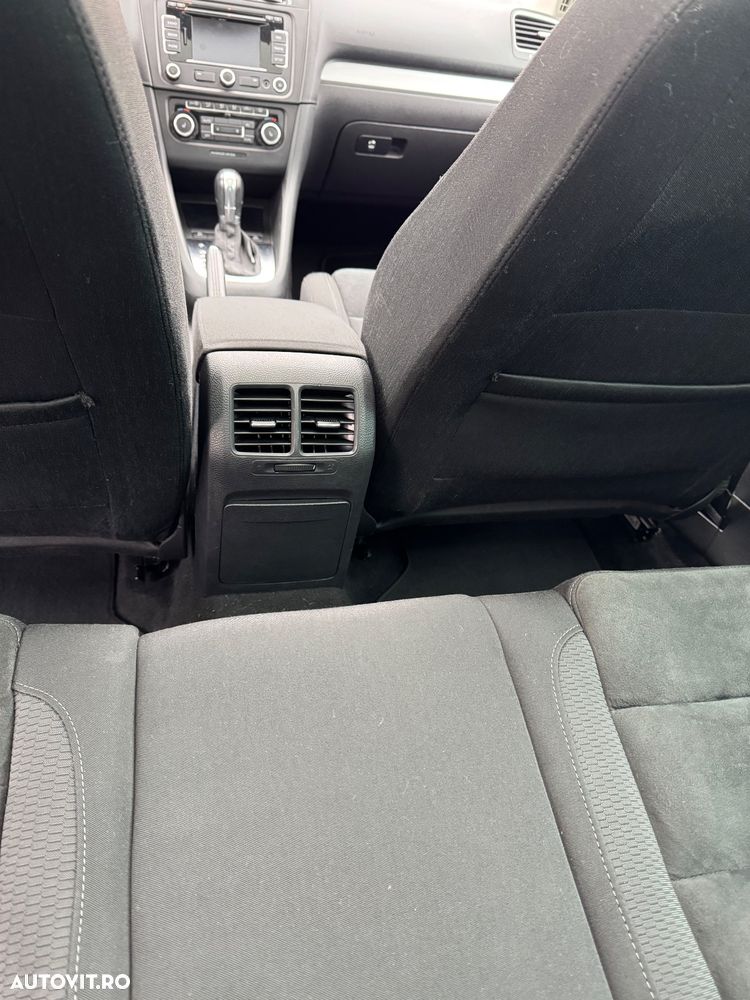 Volkswagen Golf 1.6 TDI DPF DSG Comfortline - 19