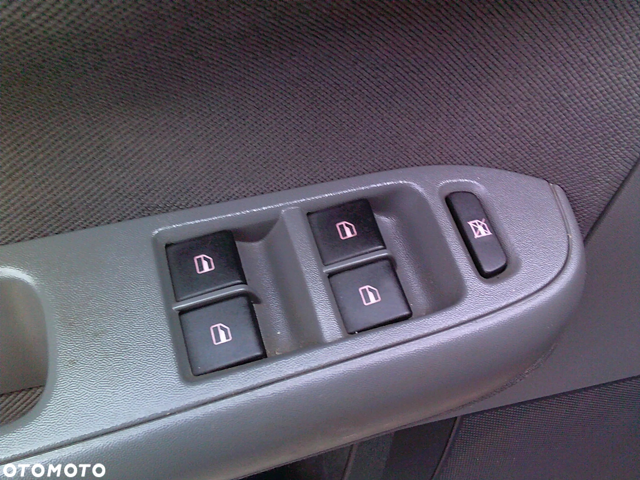 Seat Ibiza 1.4 16V Reference - 20