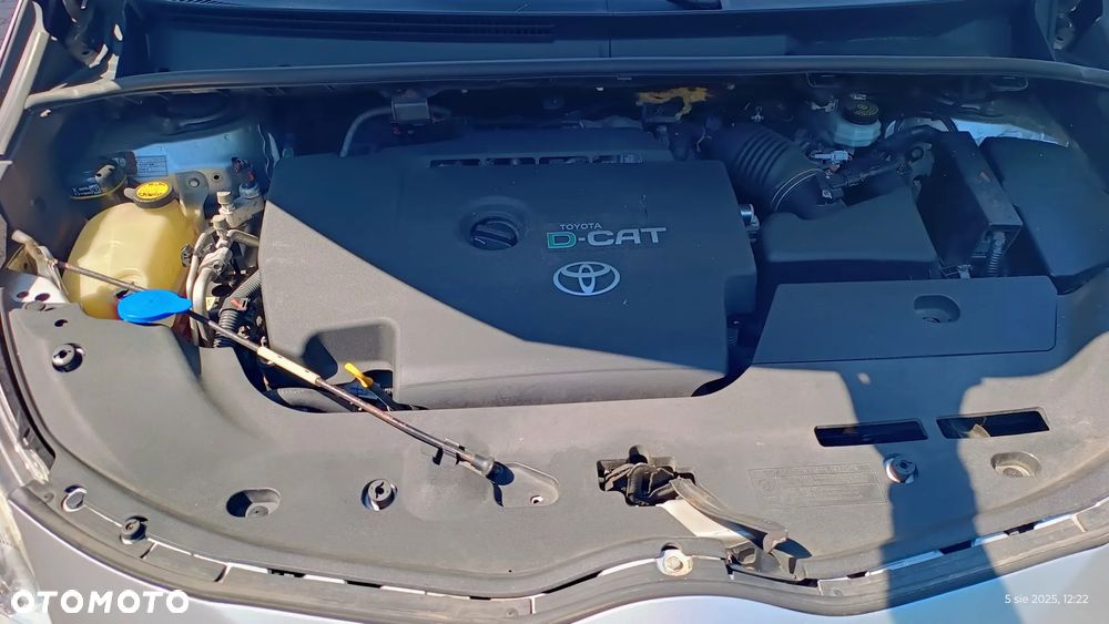 Toyota Verso 2.2 D-CAT Prestige 7os - 9