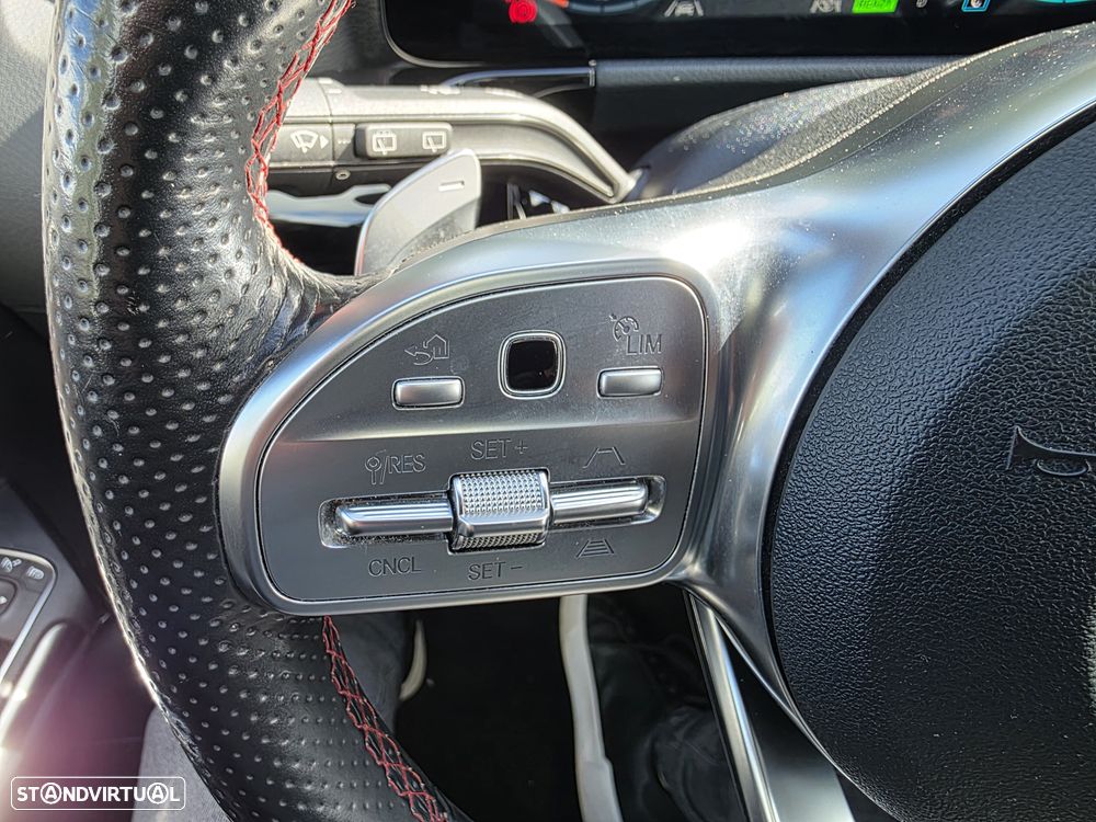 Mercedes-Benz GLA 250 e 8G-DCT AMG Line - 27