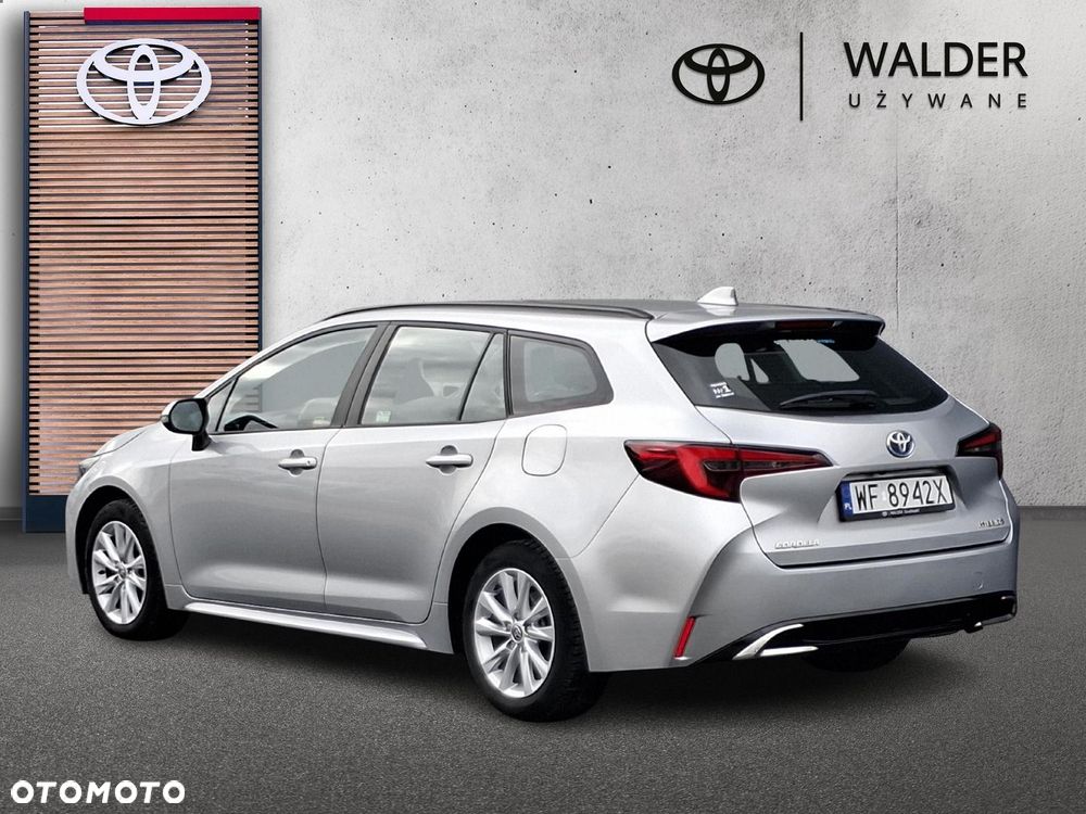 Toyota Corolla 1.8 Hybrid Comfort - 2