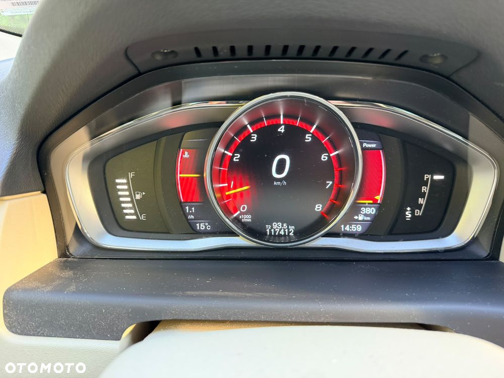 Volvo XC 70 T5 AWD Summum - 18