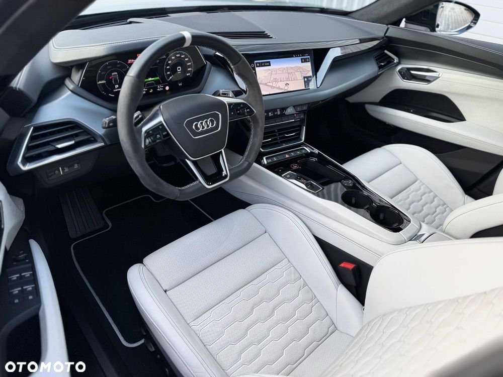 Audi e-tron GT - 9