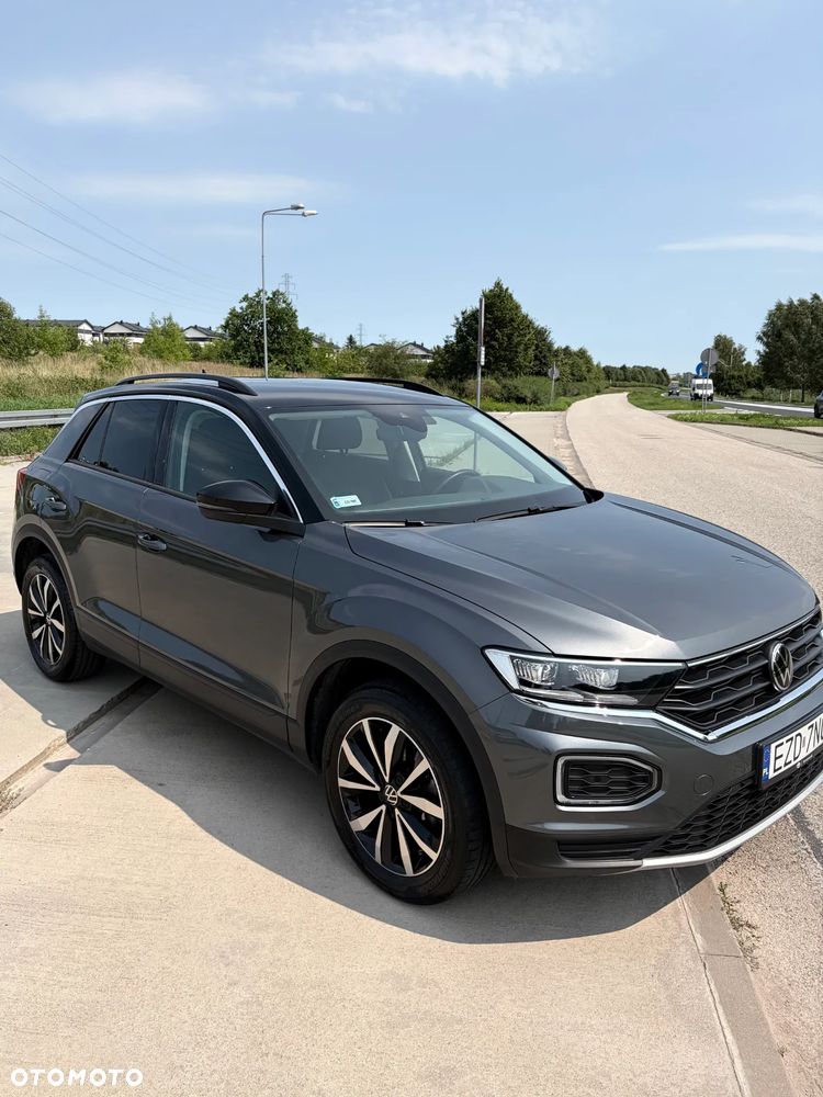 Volkswagen T-Roc 1.5 TSI ACT Advance DSG - 1