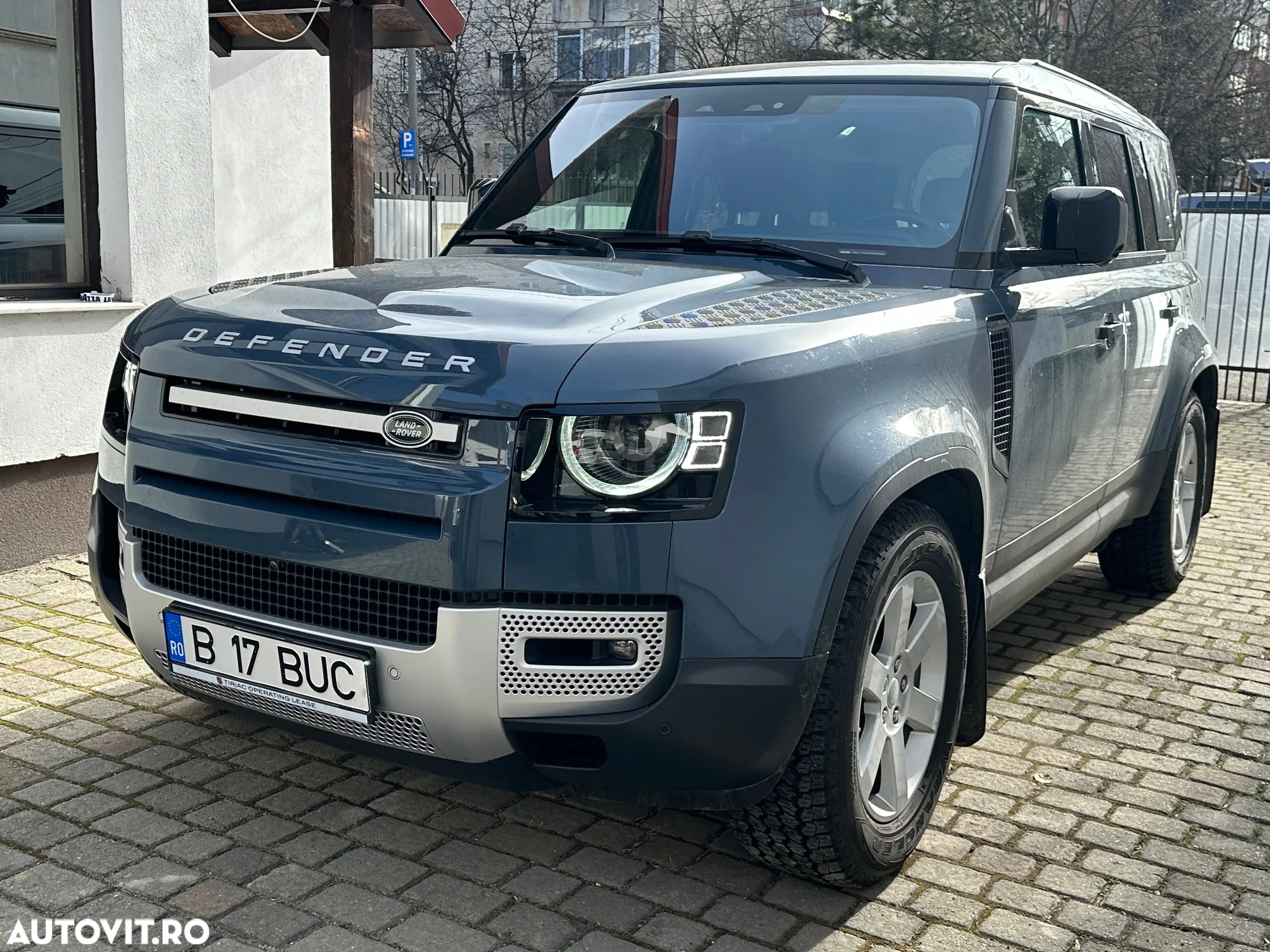 Land Rover Defender 110 3.0P 400 MHEV - 15