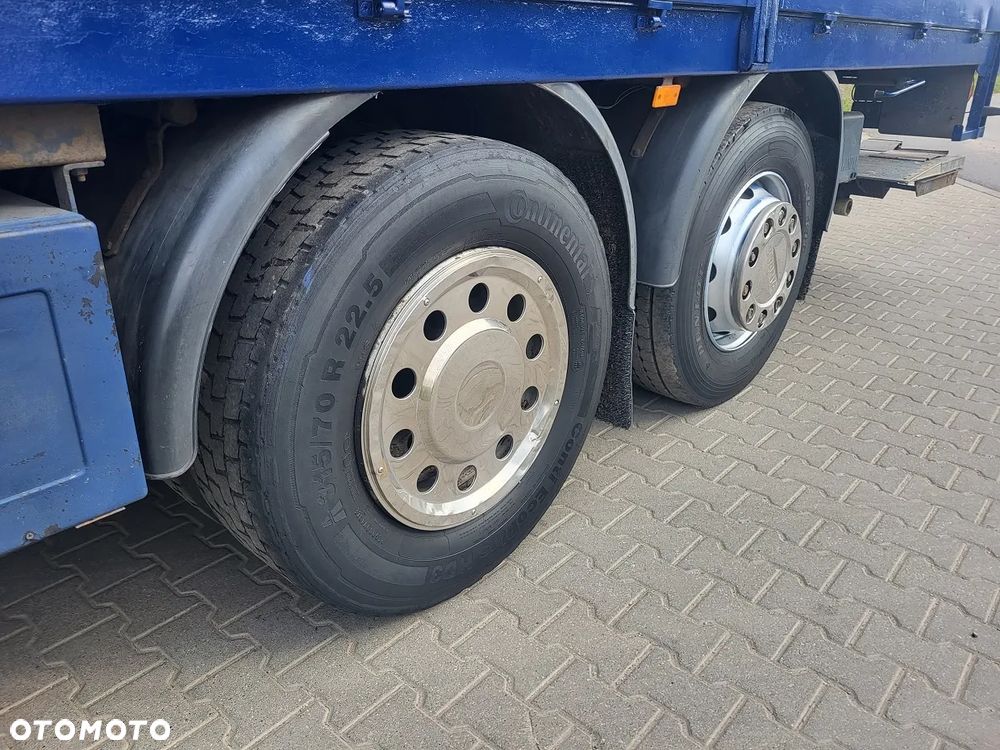 Scania - 8