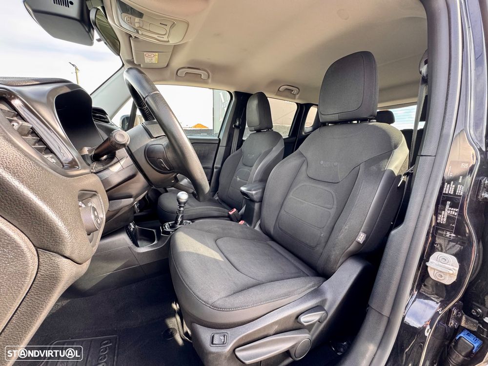 Jeep Renegade 1.6 MJD Night Eagle - 18