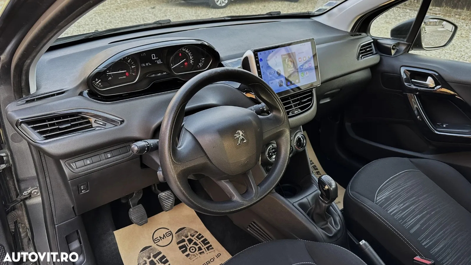 Peugeot 208 1.2 L PureTech Allure - 19