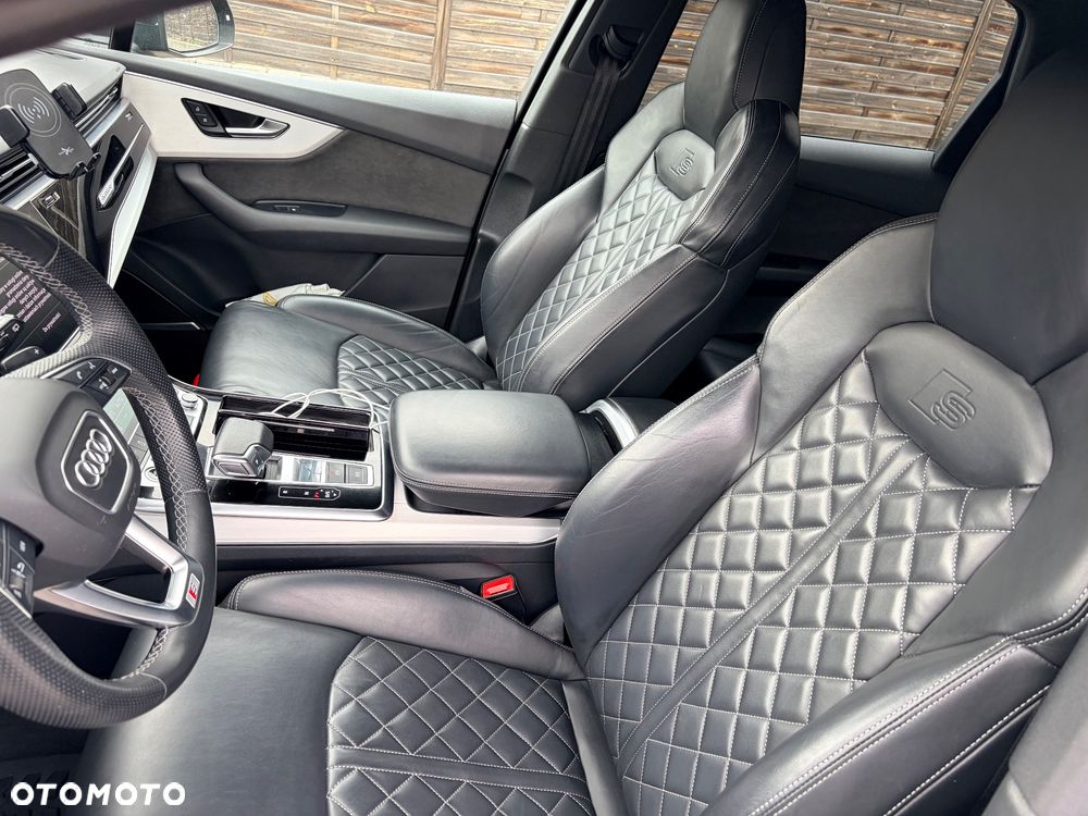 Audi Q7 - 5