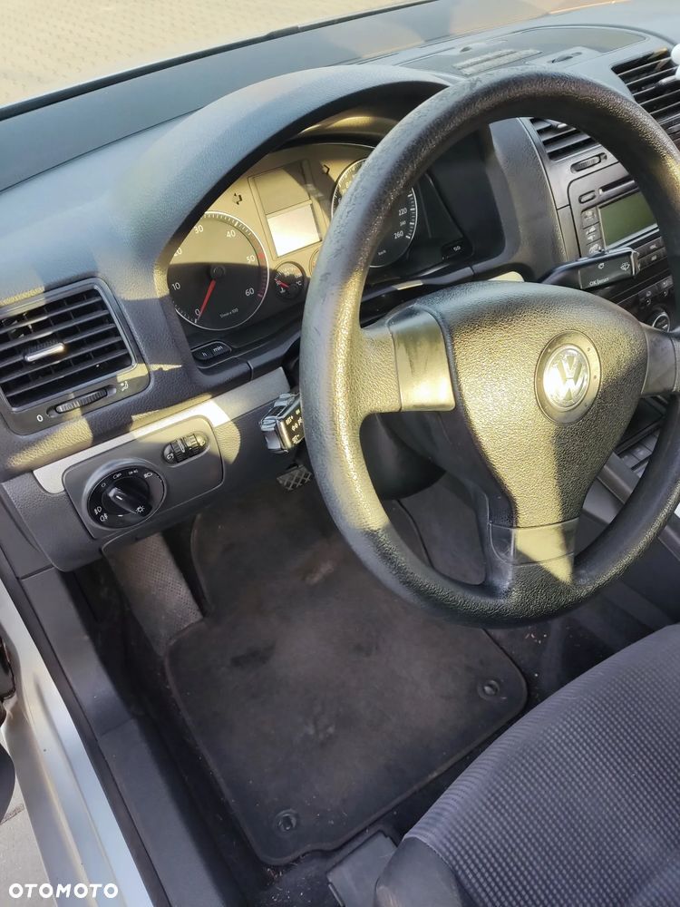 Volkswagen Jetta 1.9 TDI Comfortline DSG - 13