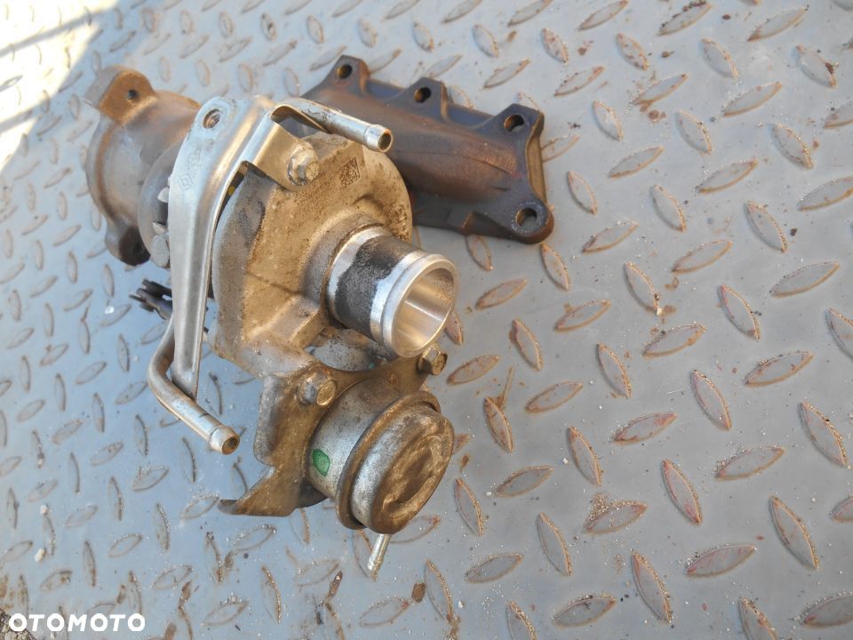 Turbo turbosprężarka Renault Clio IV Captur 0,9 TCE 66kW 90KM 2013r 144103742R 49373-18402 - 2