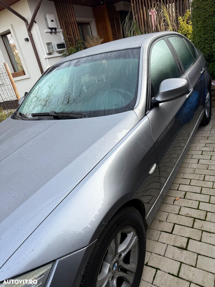 BMW Seria 3 320d xDrive - 2