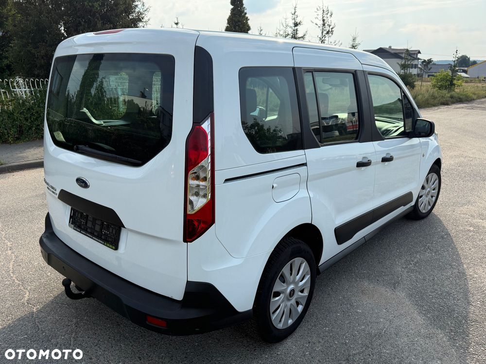 Ford Tourneo Connect 1.5 EcoBlue Titanium - 9
