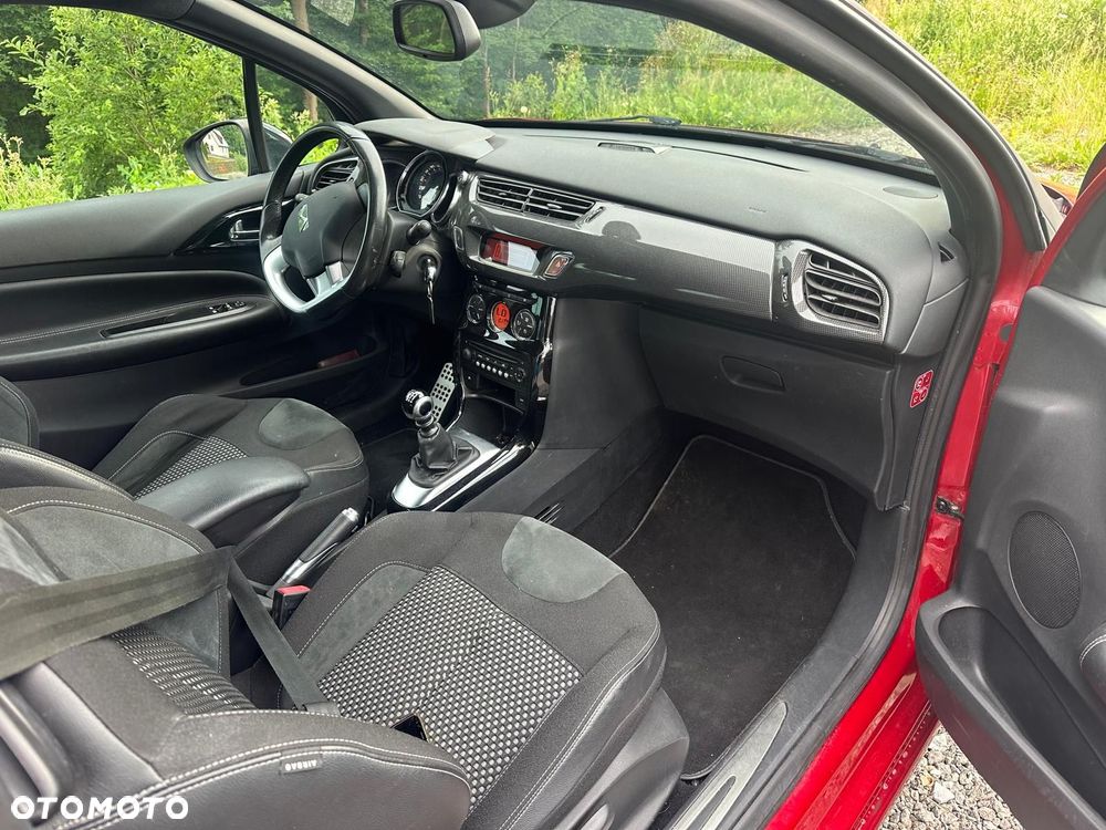 Citroën DS3 THP 155 SportChic - 10
