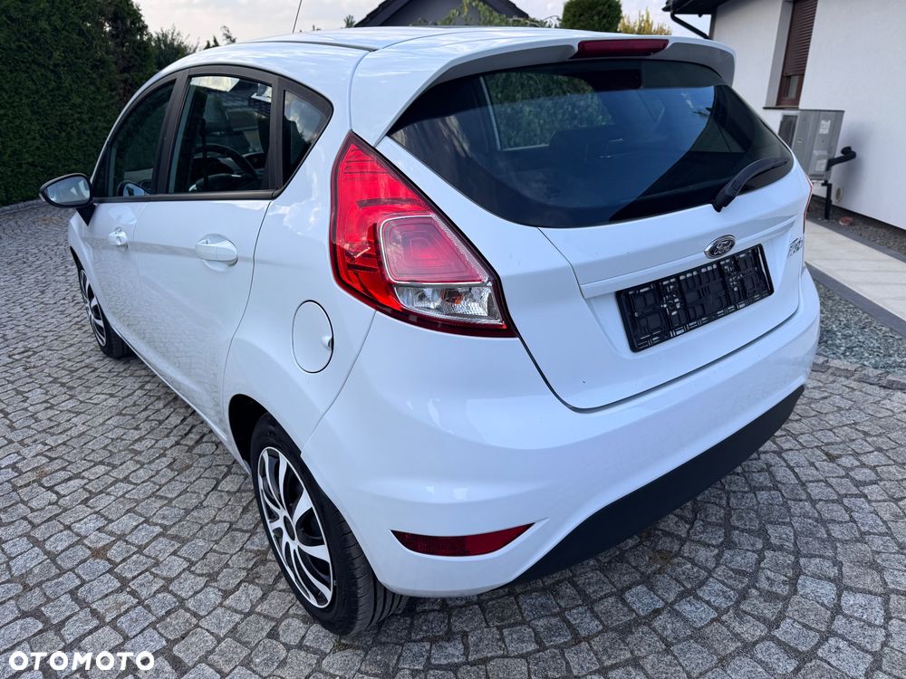 Ford Fiesta - 19