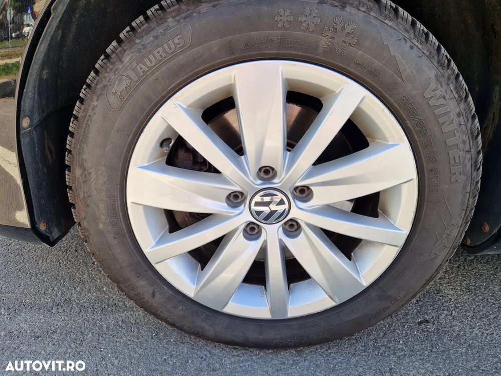 Volkswagen Passat 1.6 TDI BlueMotion Technology Comfortline - 11
