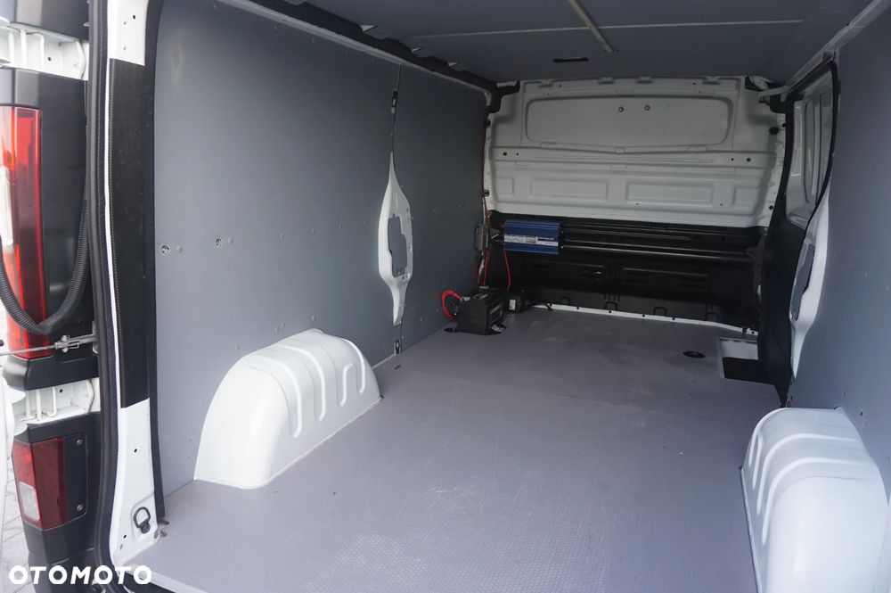 Renault TRAFIC - 20
