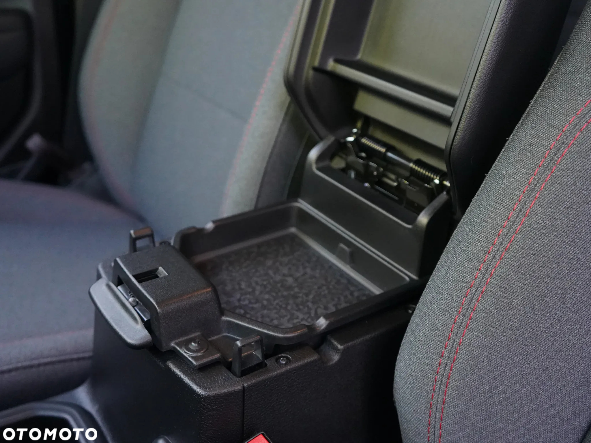 Jeep Wrangler - 23