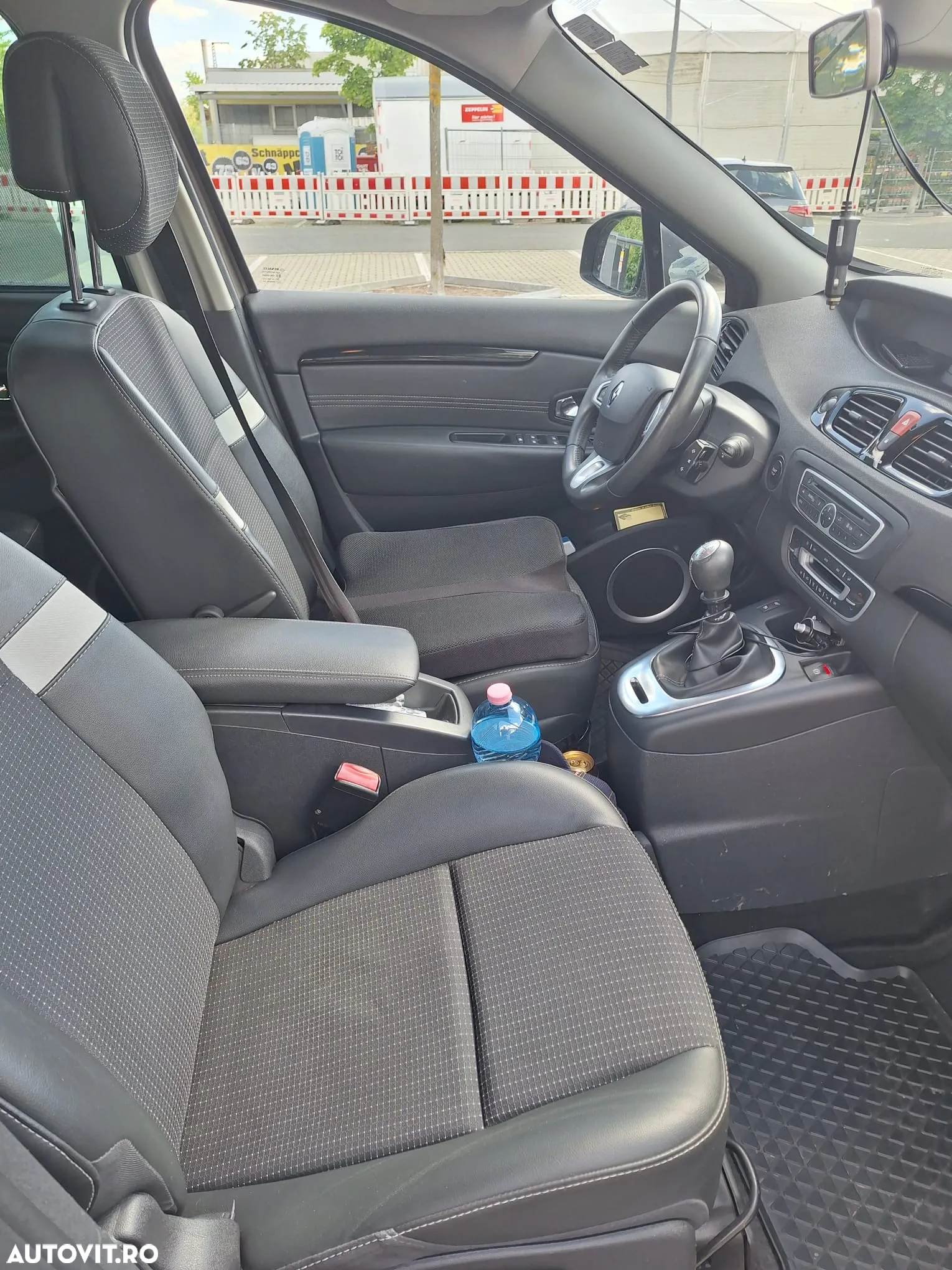 Renault Grand Scenic - 5