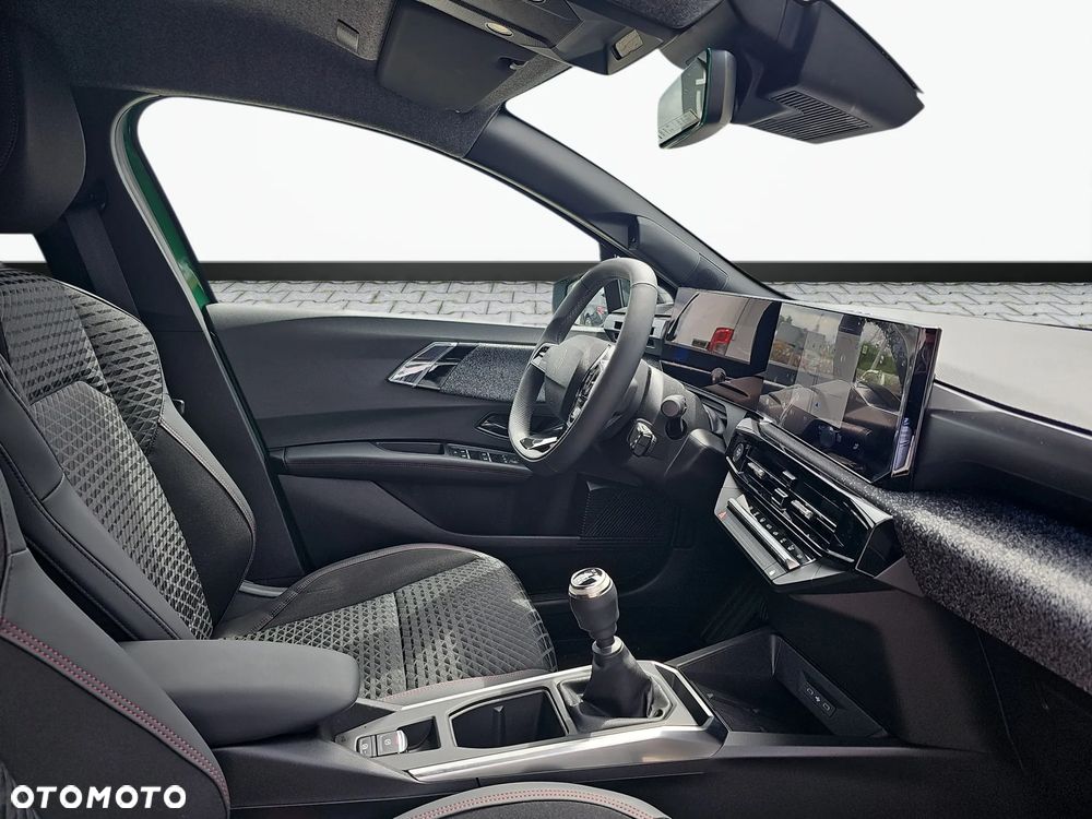 Renault Clio - 22