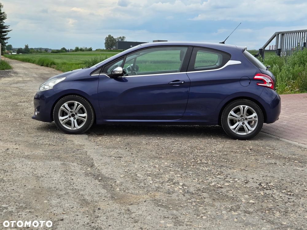 Peugeot 208 95 VTI Active - 8