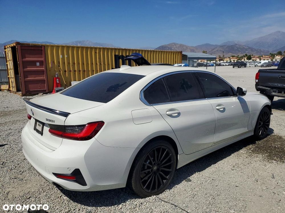 BMW Seria 3 - 4