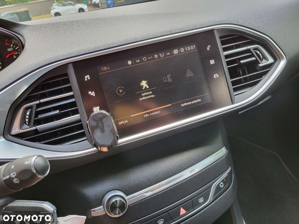 Peugeot 308 - 16