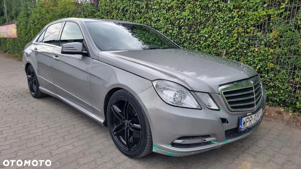 Mercedes-Benz Klasa E - 4
