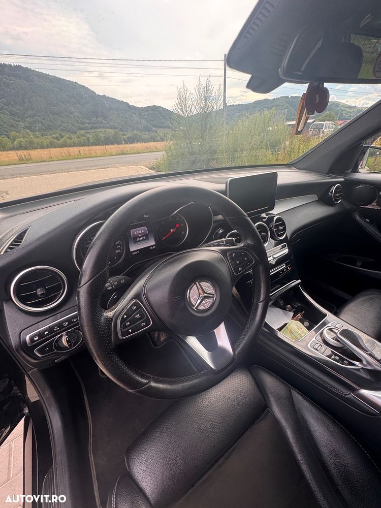 Mercedes-Benz GLC - 8