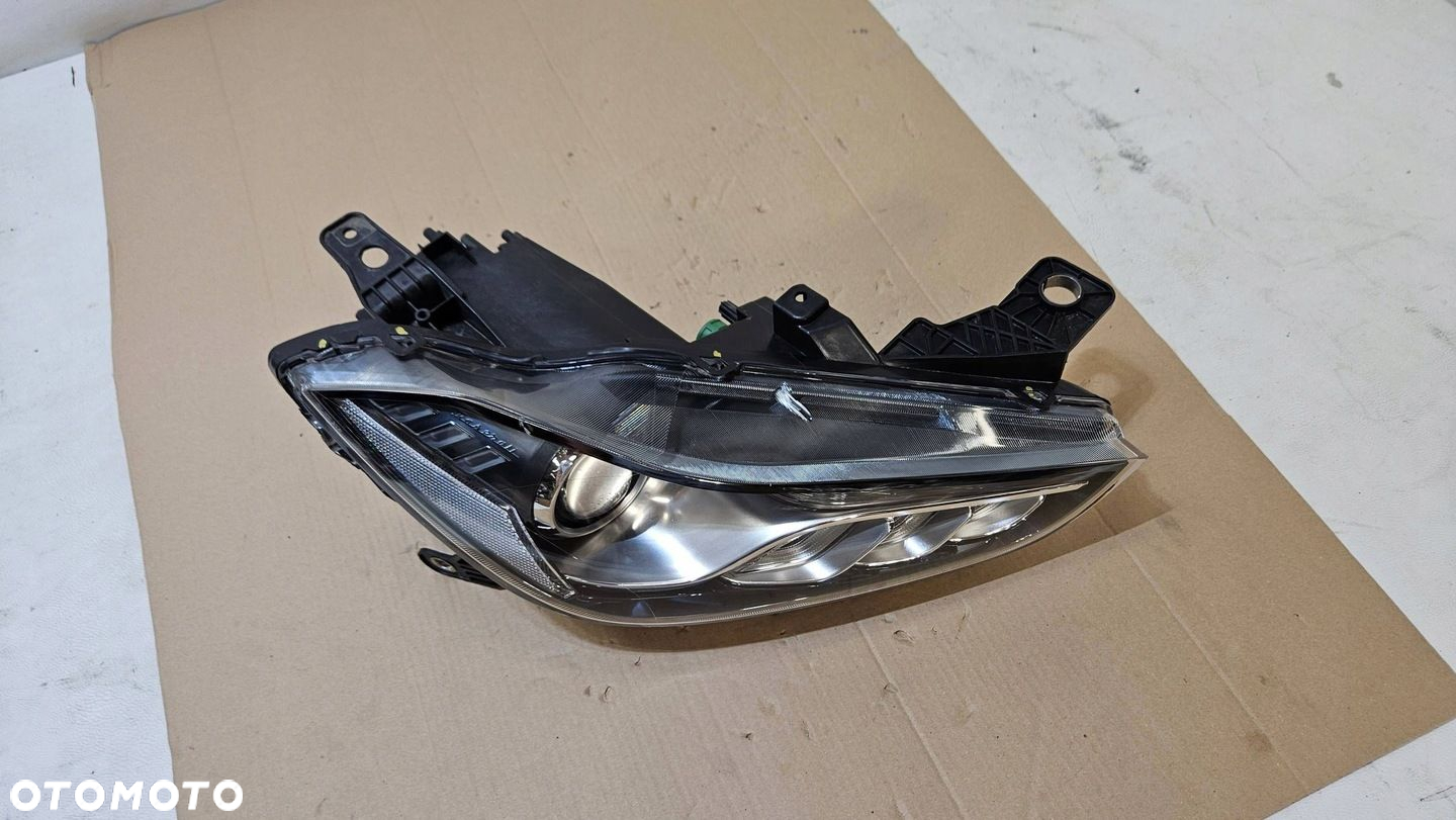 LAMPA PRAWA PRZÓD PRZEDNIA MASERATI GHIBLI 670004833 - 9