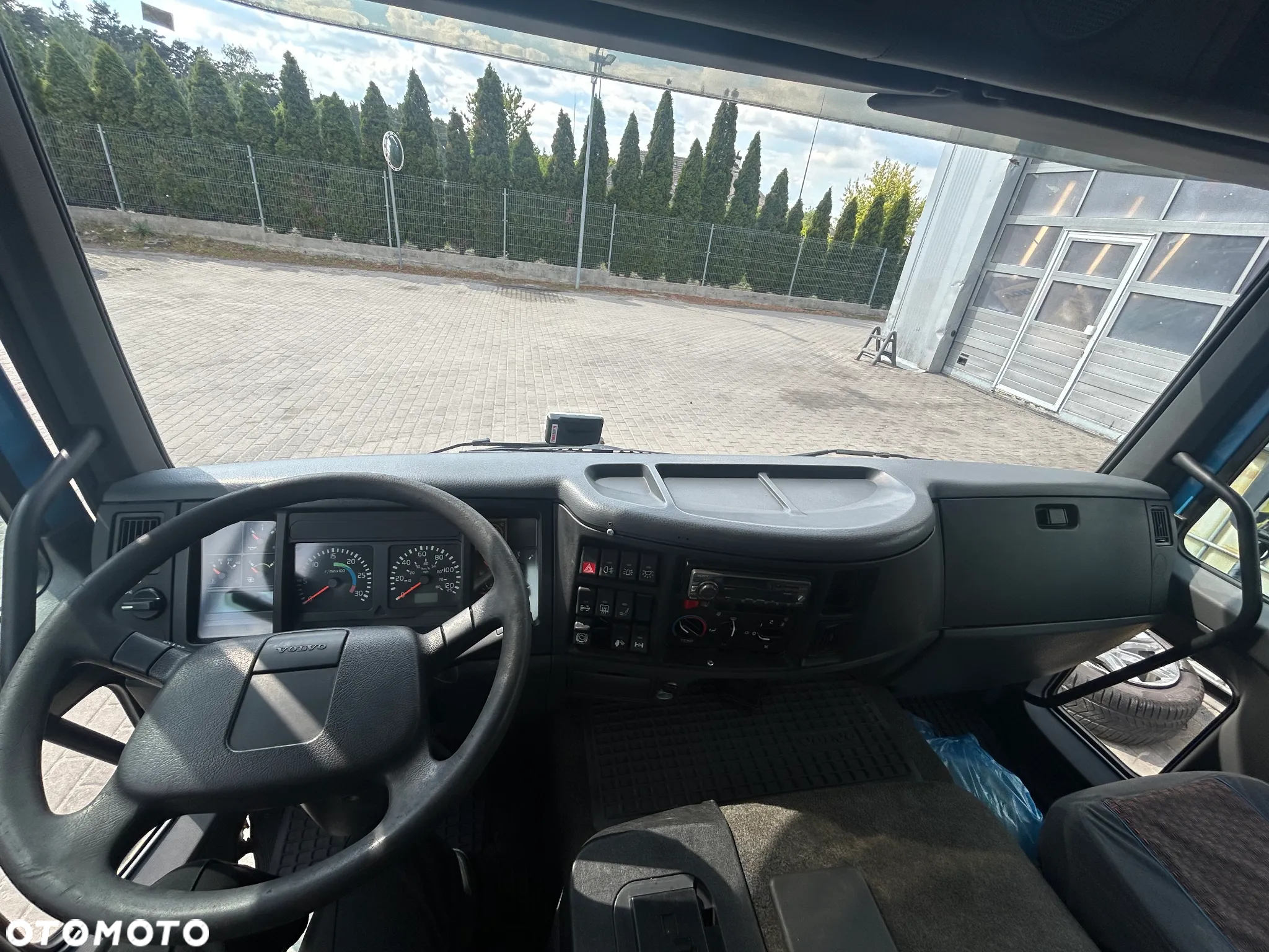 Volvo FL220 - 13