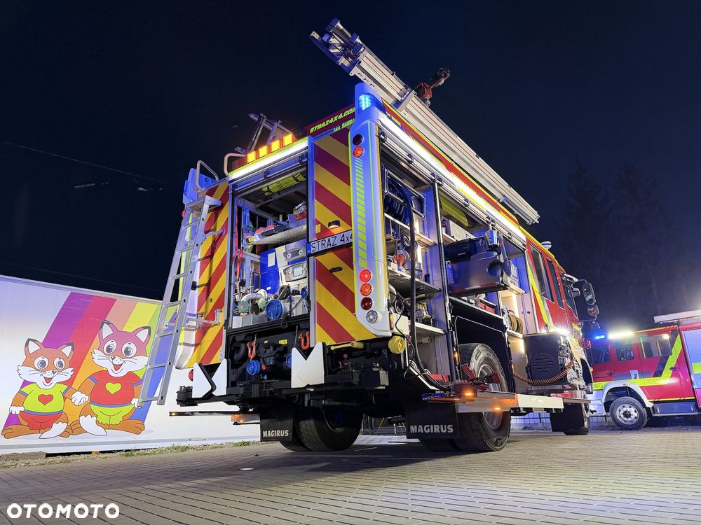 MAN TGM 18.340 4x4 Straż pożarna pojazd pożarniczy wóz strażacki MAN TGM 18.340 4x4 średni terenowy- uterenowiony 4x4 CNBOP 3000l wody wyciągarka mechaniczna reduktor blokady przedniego i tylnego mostu, maszt oświetleniowy - 5