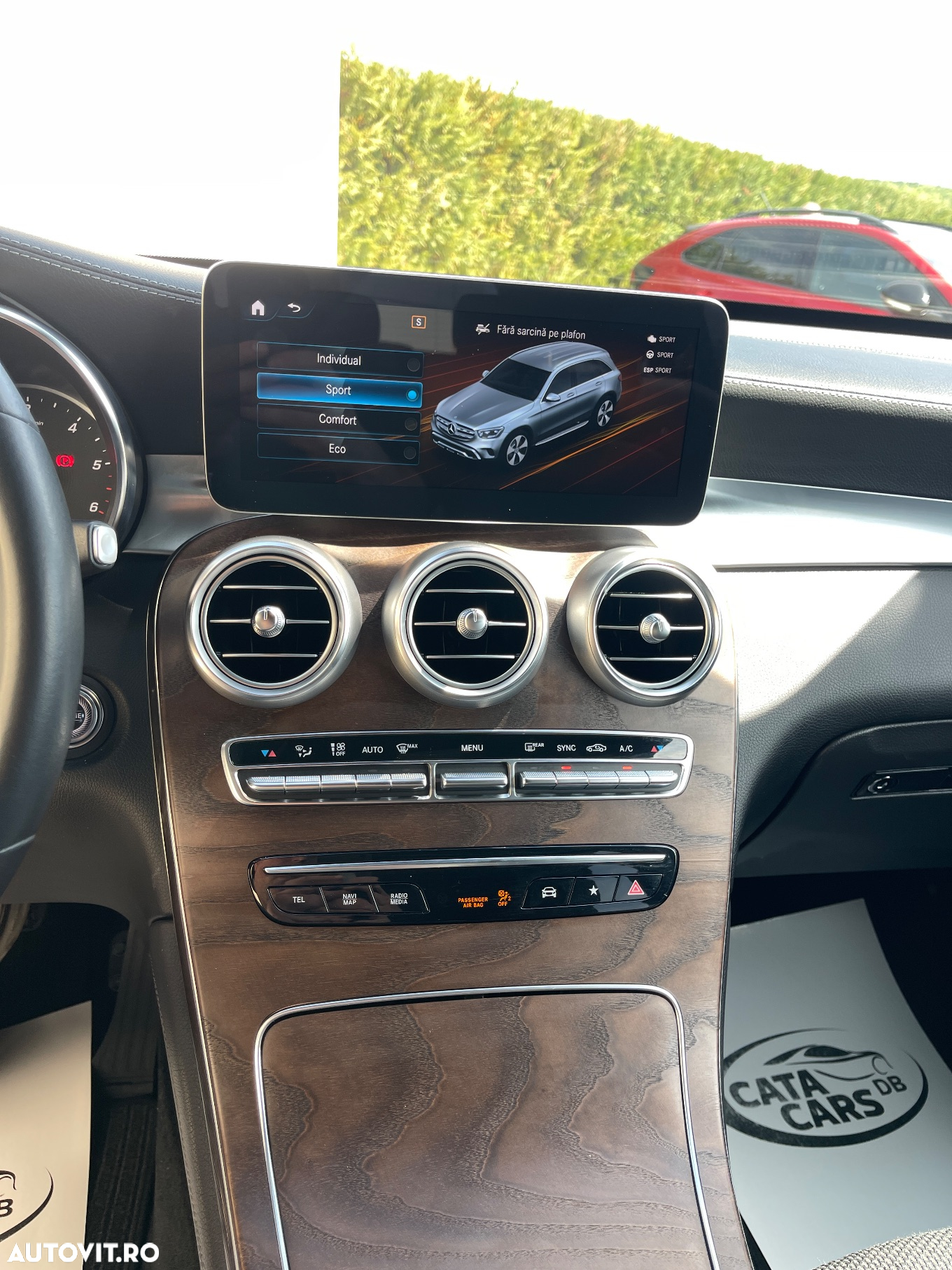 Mercedes-Benz GLC 200 d 4Matic 9G-TRONIC - 36