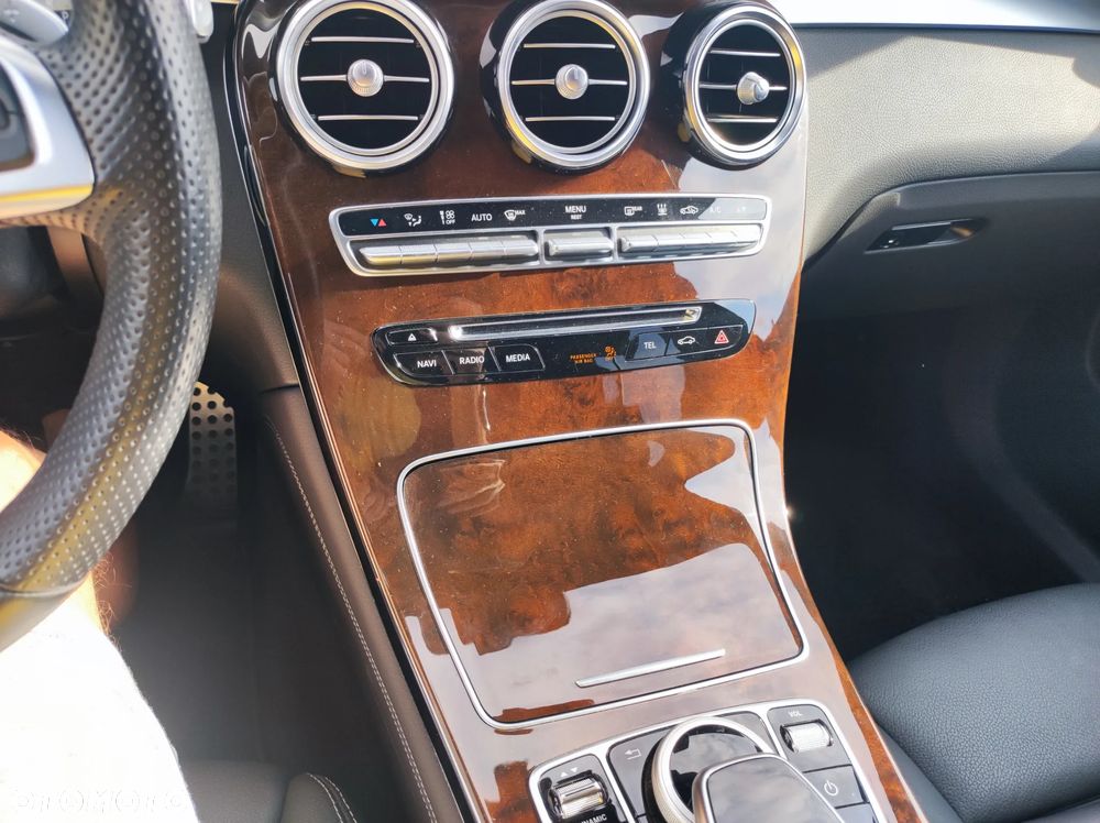 Mercedes-Benz GLC - 5