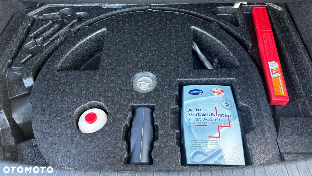 Nissan Qashqai 1.6 dCi DPF tekna - 30