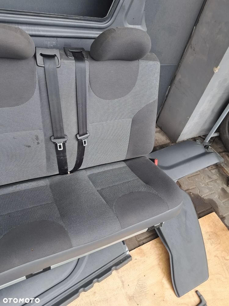 Peugeot Expert II Scudo Fotel kanapa ławka II rząd dubelkabina zabudowa plastiki podłoga mocowania ściana grodziowa - 5
