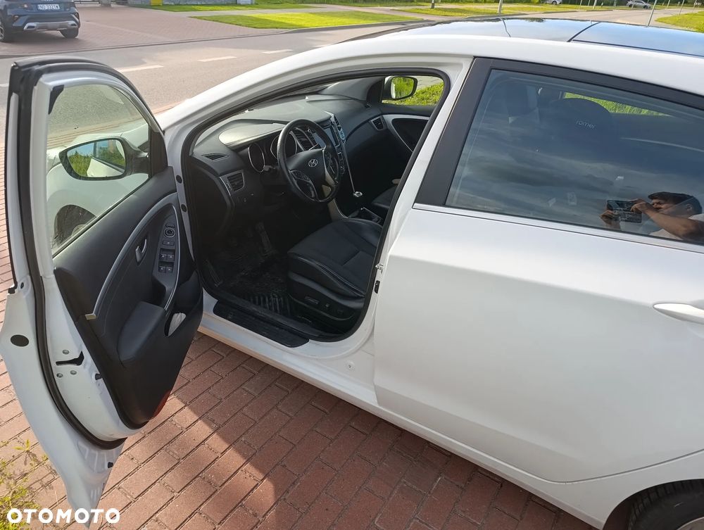 Hyundai i30 1.6 CRDi Premium - 7