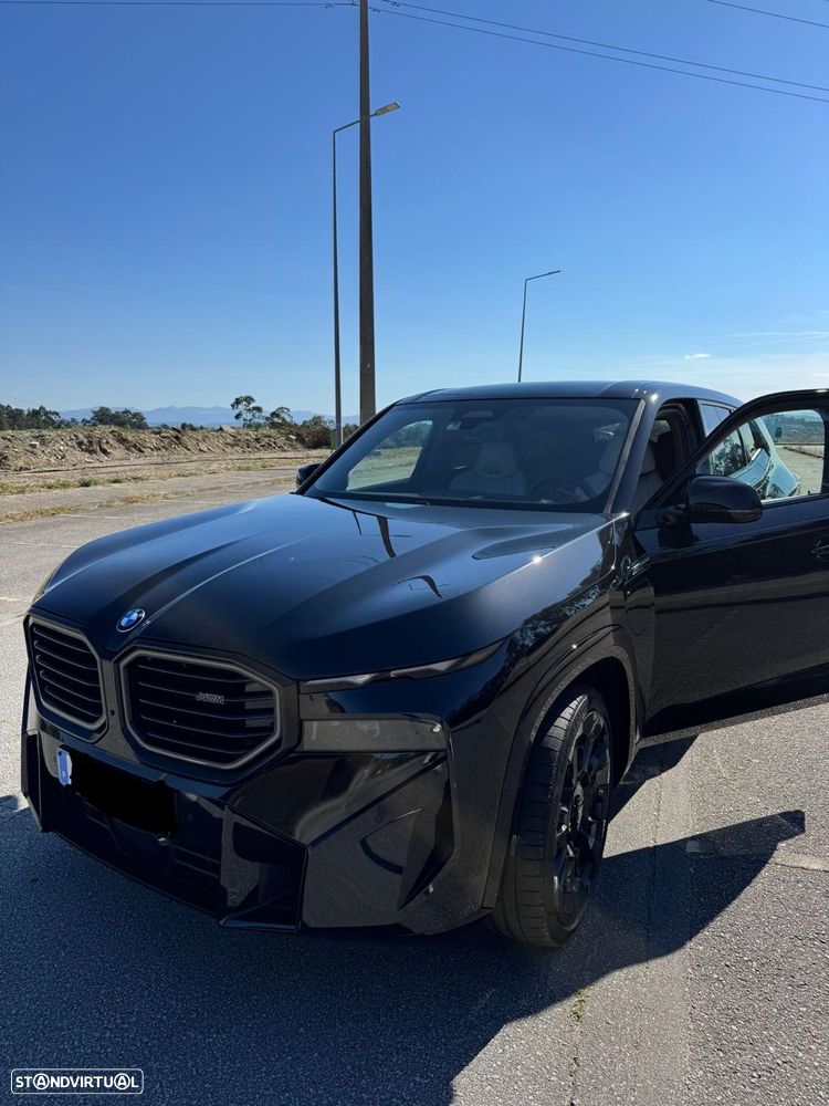 BMW XM 50e - 10