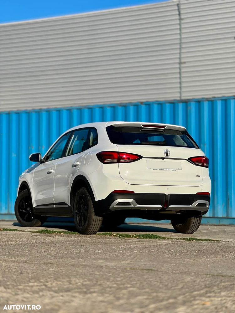 MG ZS ICE 1.5 Standard - 6