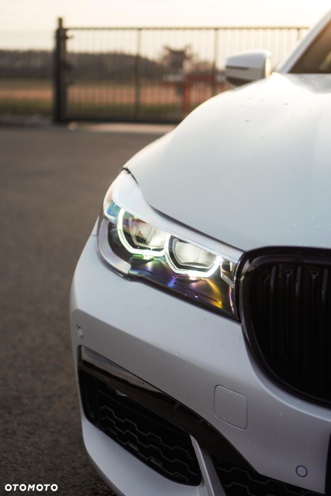 BMW Seria 7 - 5