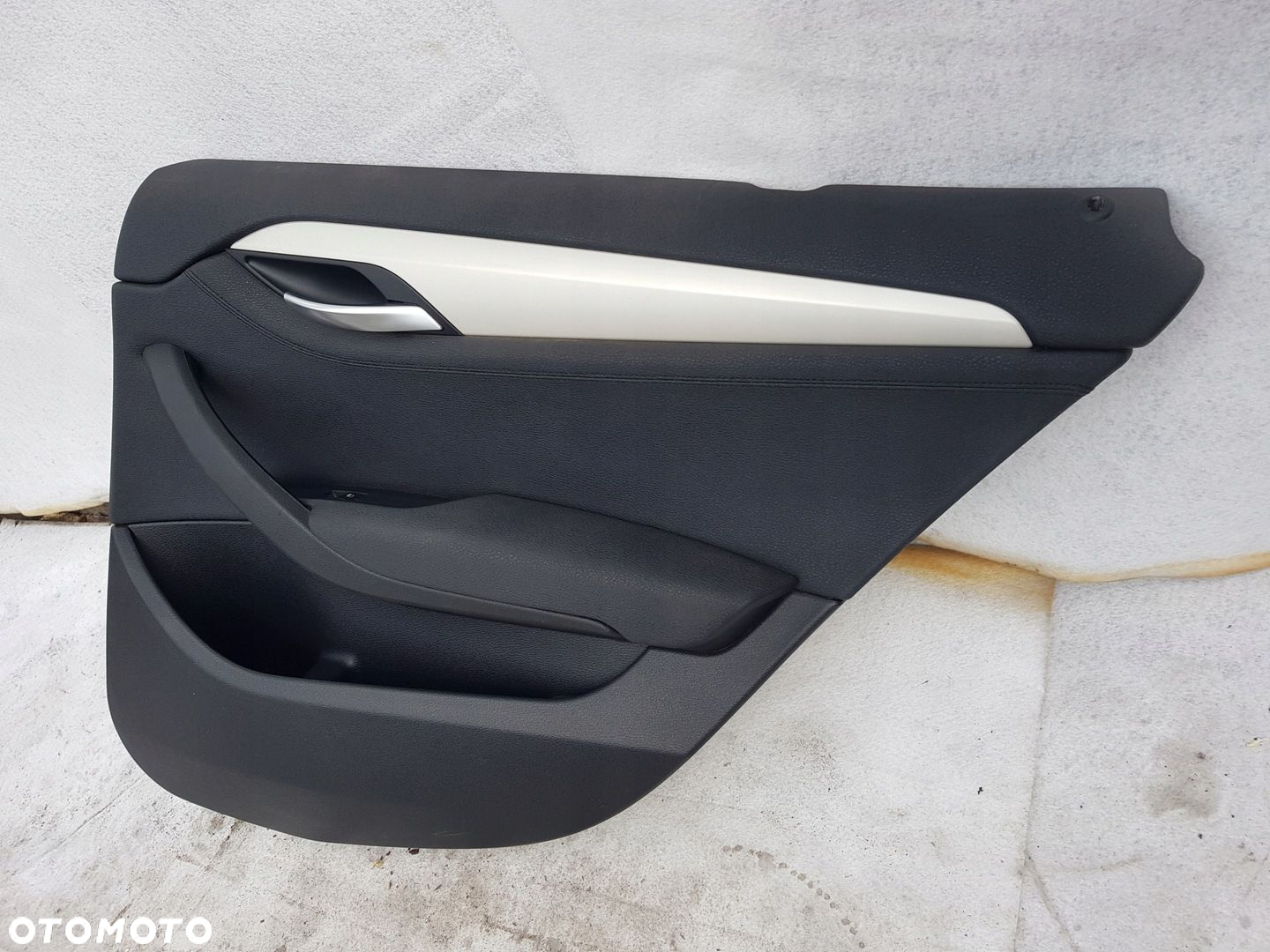 Tapicerka Boczek Drzwi Prawy Tył Prawa BMW X1 e84 - 3