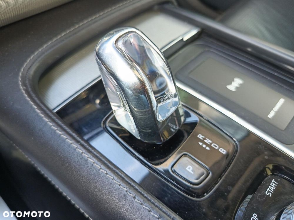 Volvo XC 90 T8 AWD Plug-In Hybrid Inscription 7os - 29