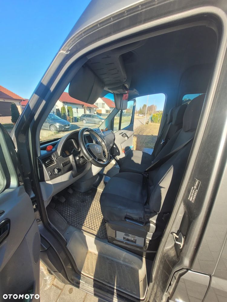 Mercedes-Benz Sprinter - 5