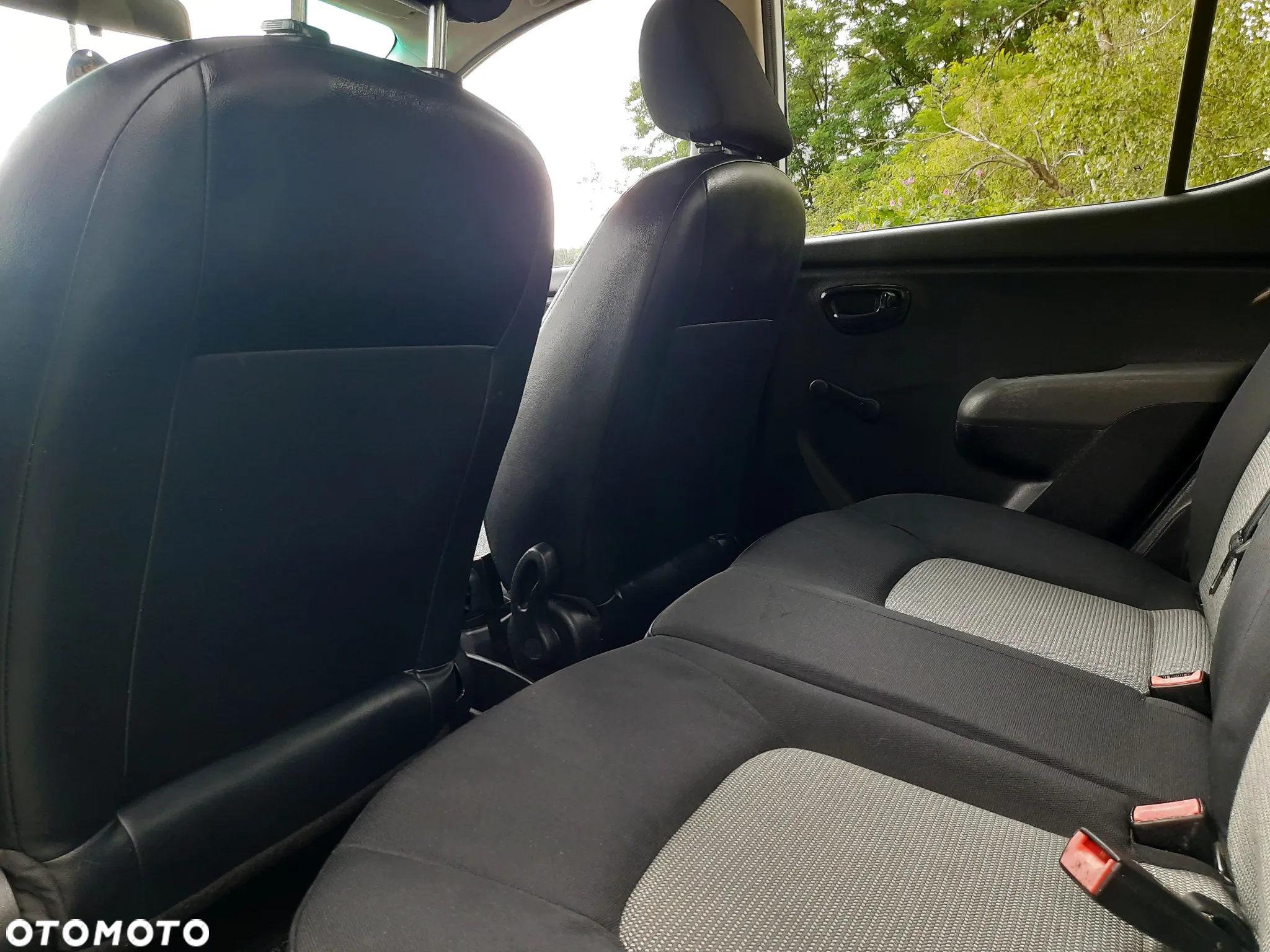 Hyundai i10 1.1 Hot - 16