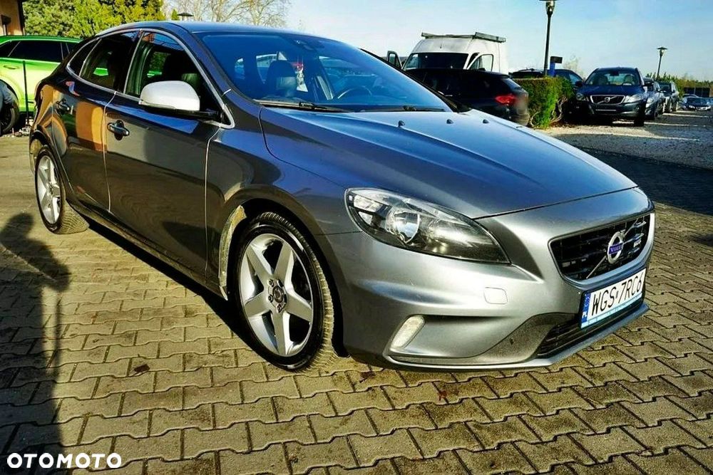 Volvo V40 D2 Base - 3